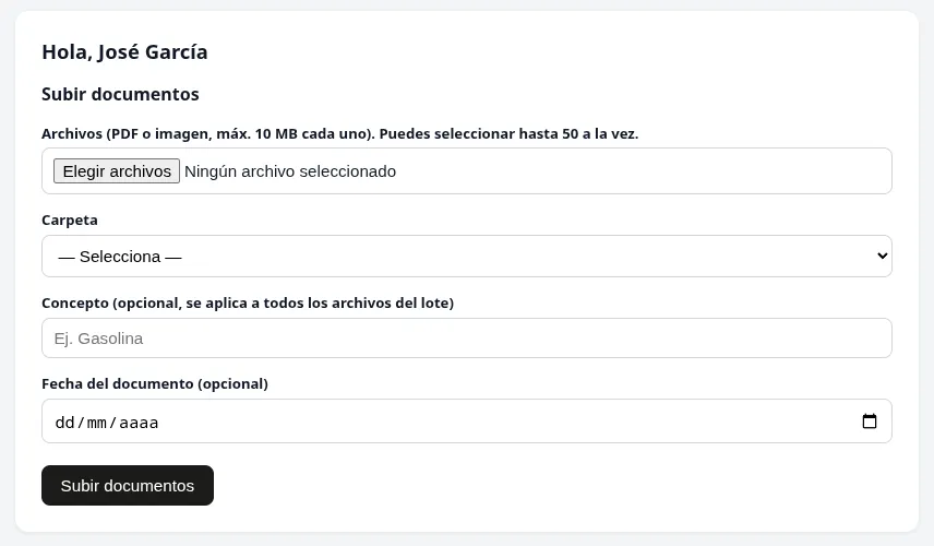 Portal del cliente: formulario para subir documentos eligiendo carpeta, concepto y fecha